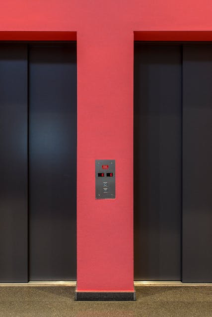 Berbagai Jenis Lift Elevator dan Beberapa Manfaatnya